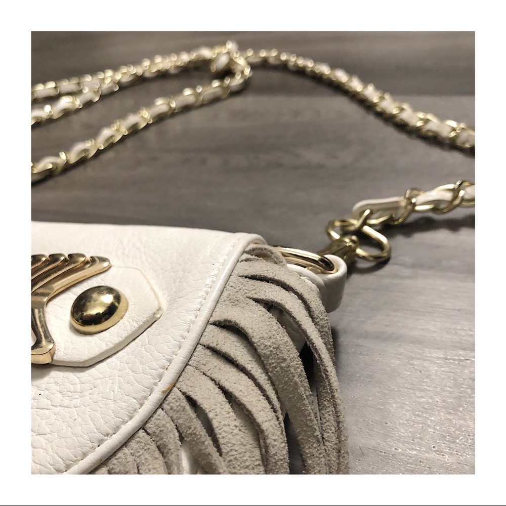 Shoulder handbag